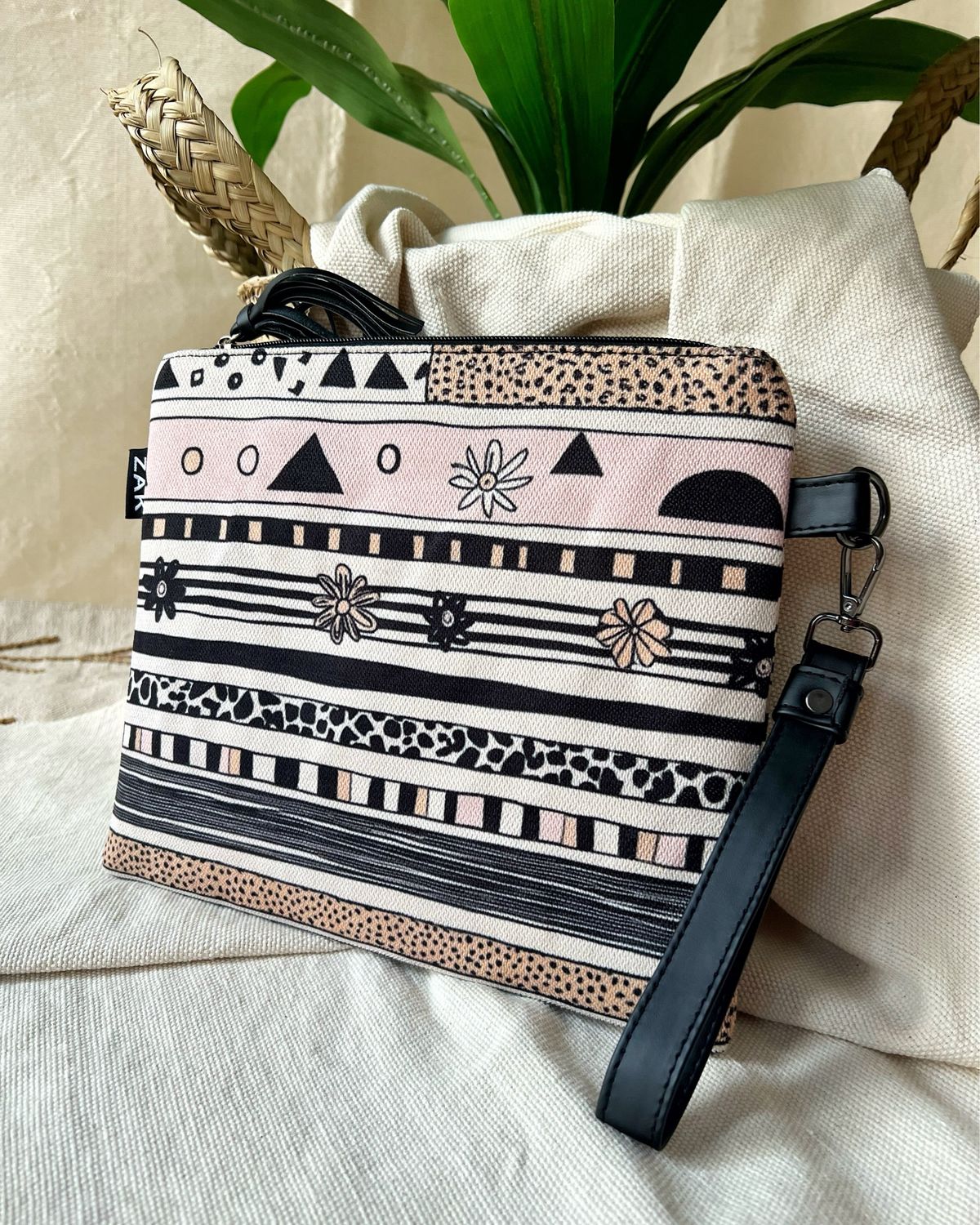 Enchanted Clutch