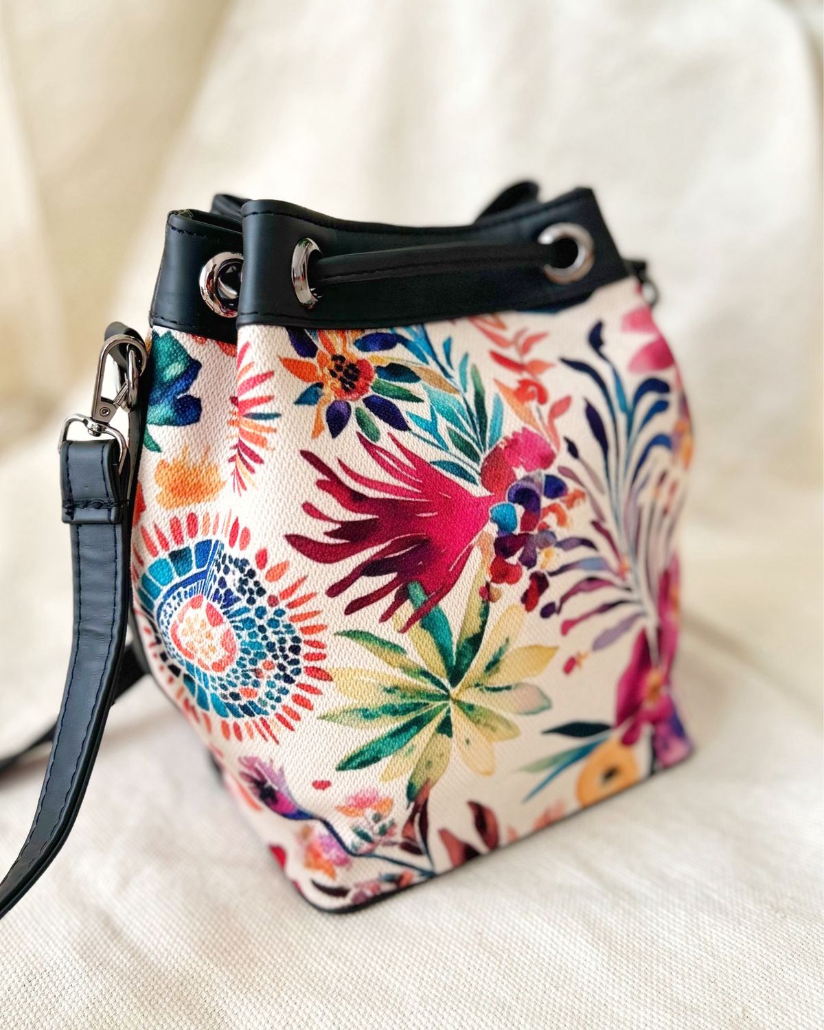 Florelle Bucket Bag