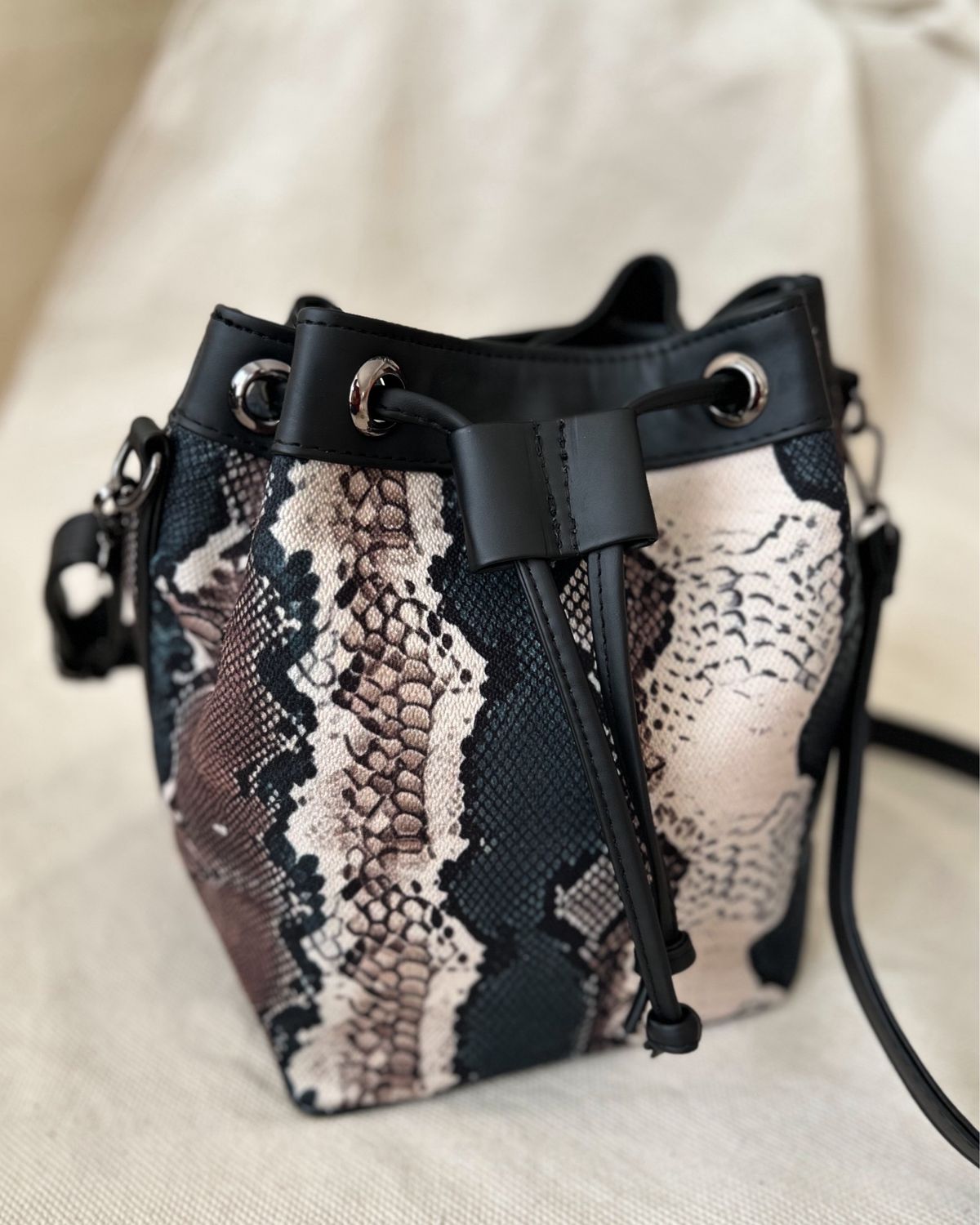 Snake Bucket Bag