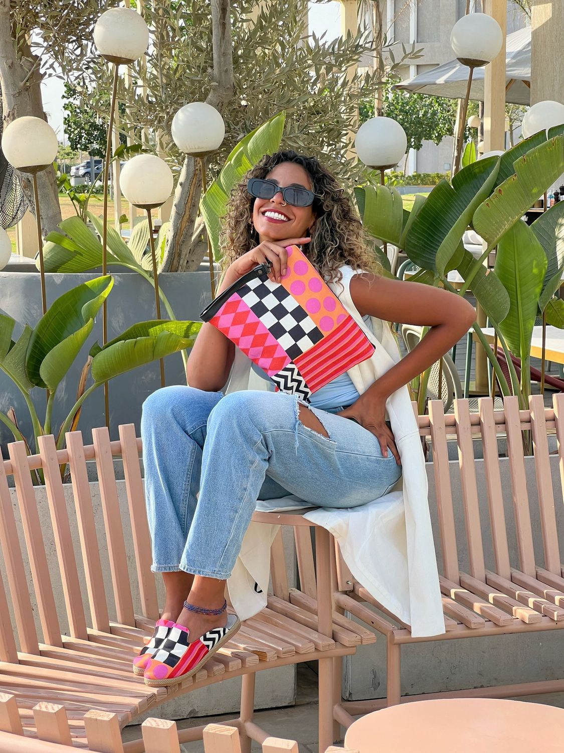 Fuchsia Fiesta Clutch