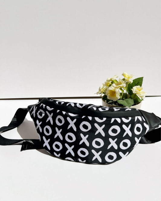 XO Waist Bag