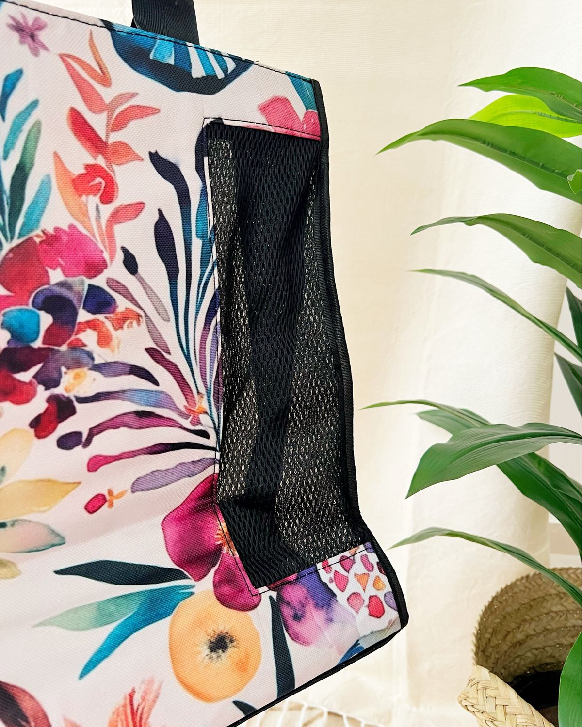 Florelle Mesh Bag