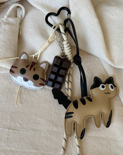 Latte Cat Charm
