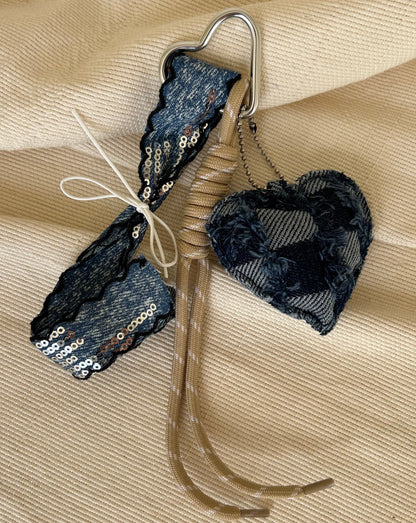Denim Heart Charm – Beige Detail