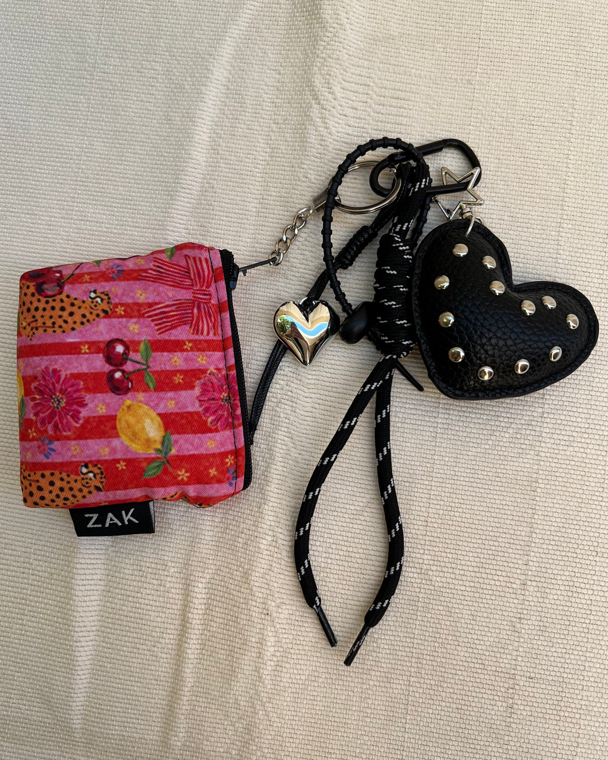 Black Heart Coins Pouch Charm