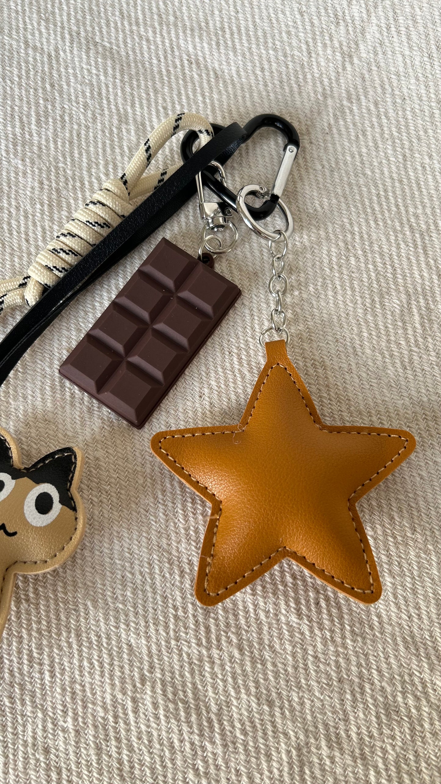 Latte Cat Charm