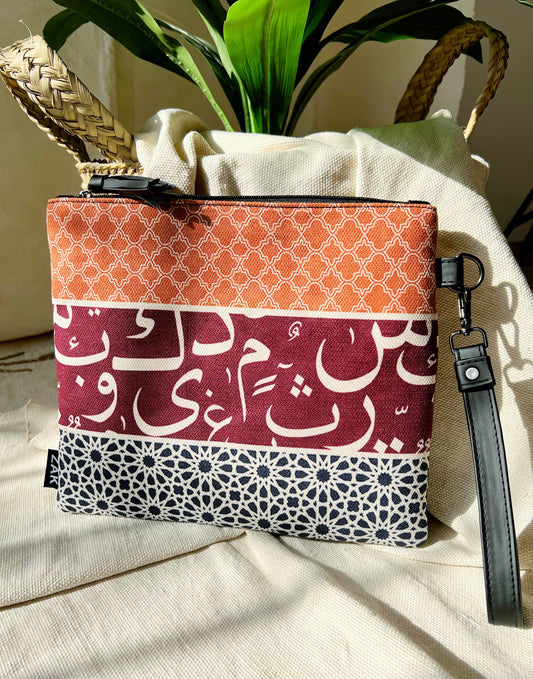 أرابيسك Clutch