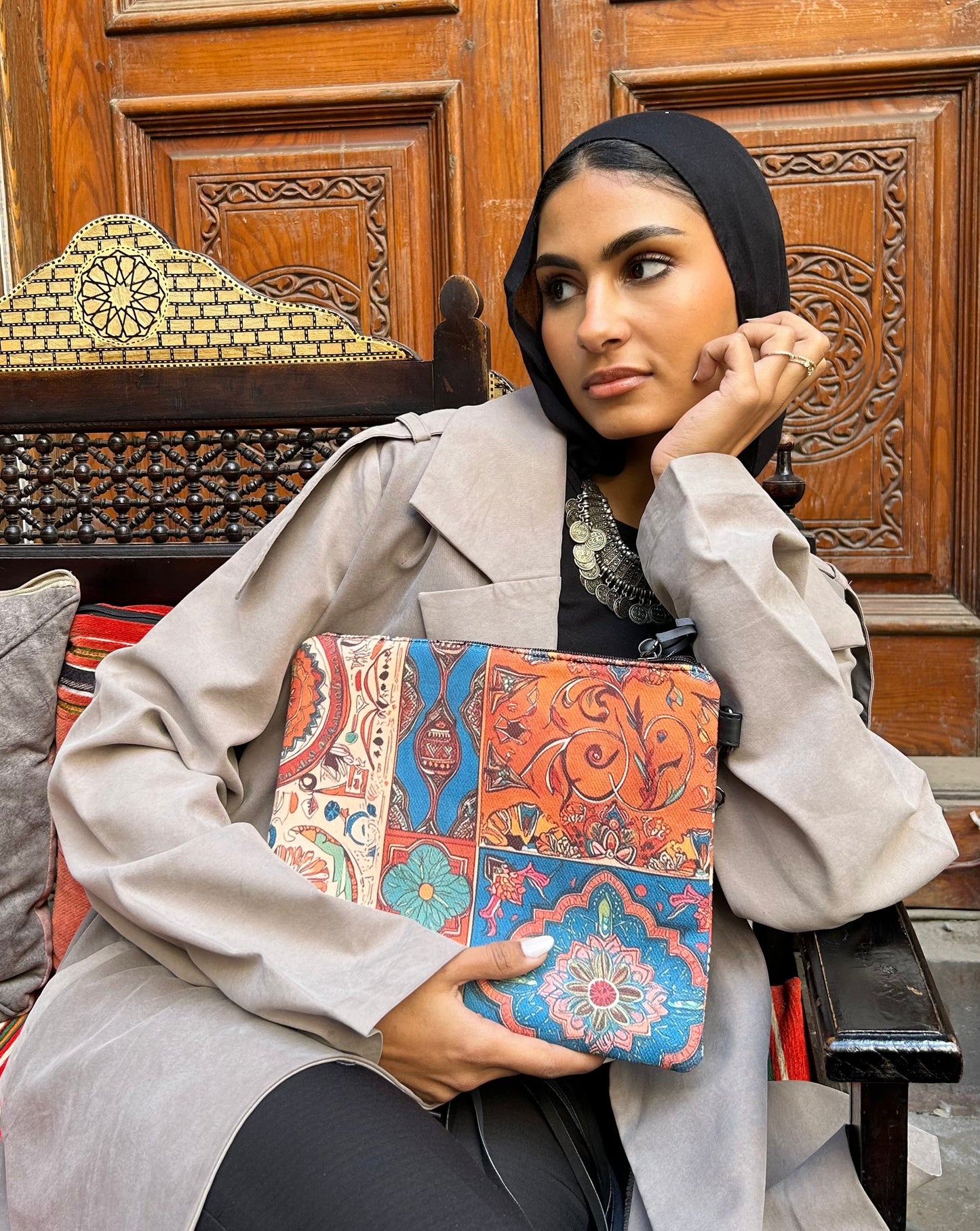 كنوز Clutch