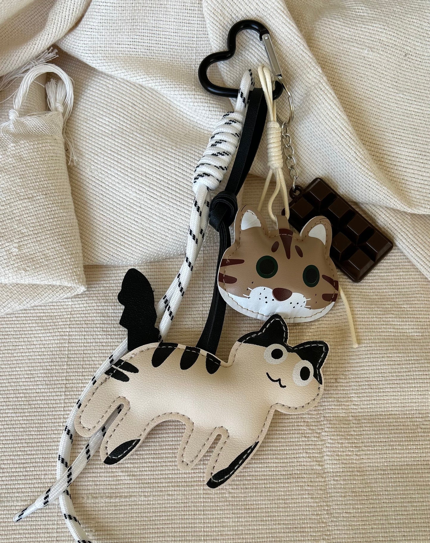 Vanilla Cat Charm