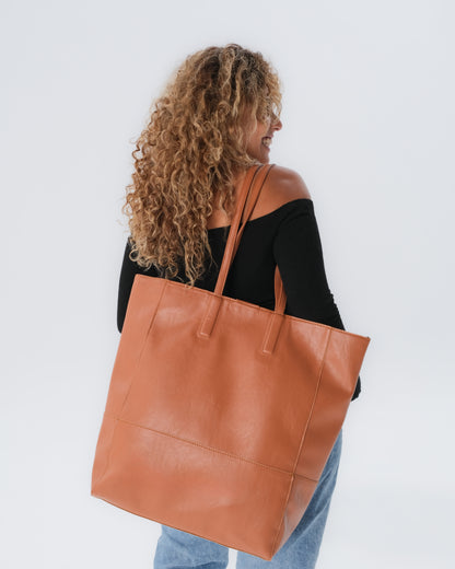Aura Bag - Camel