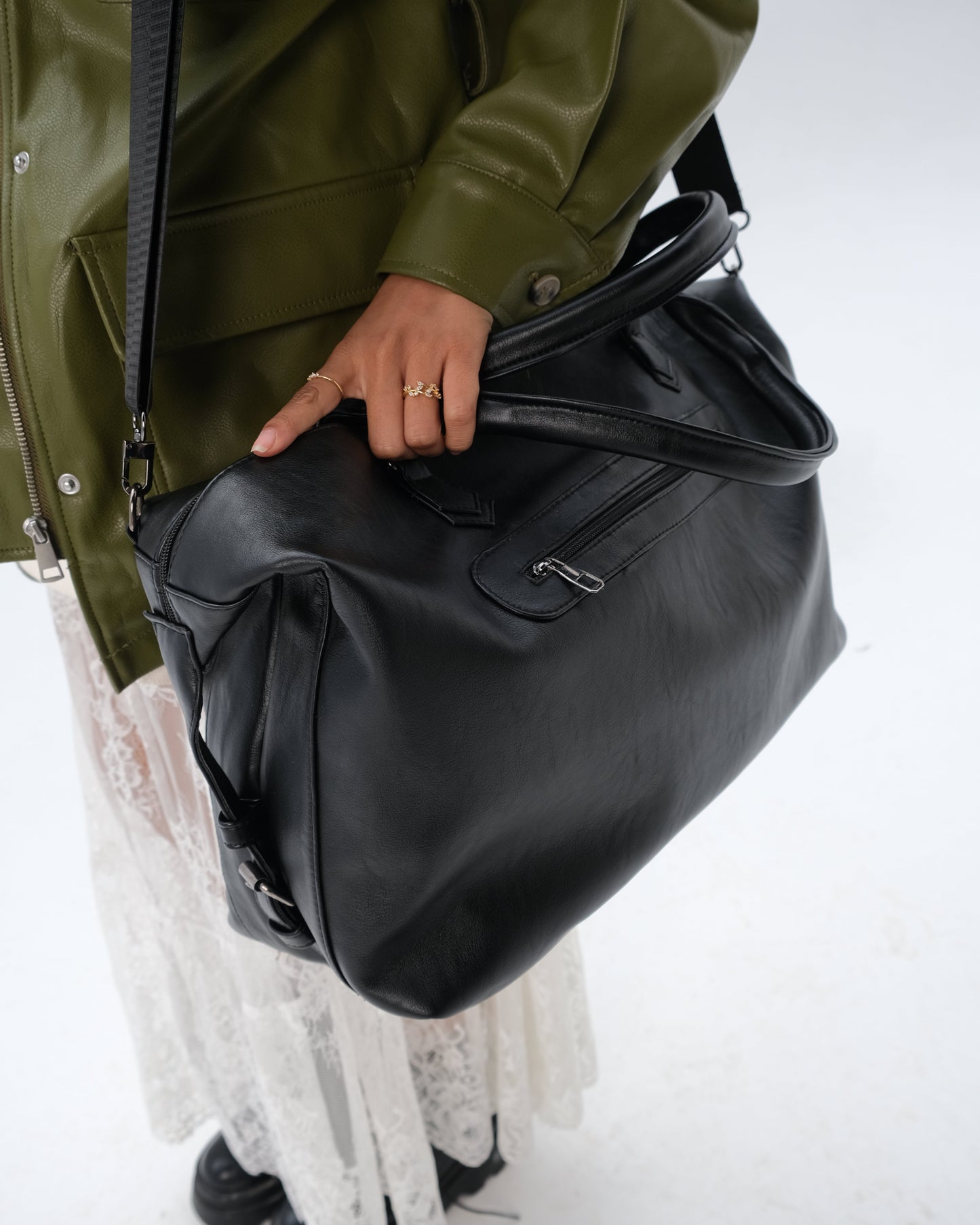 Leather Duffle Bag - Black