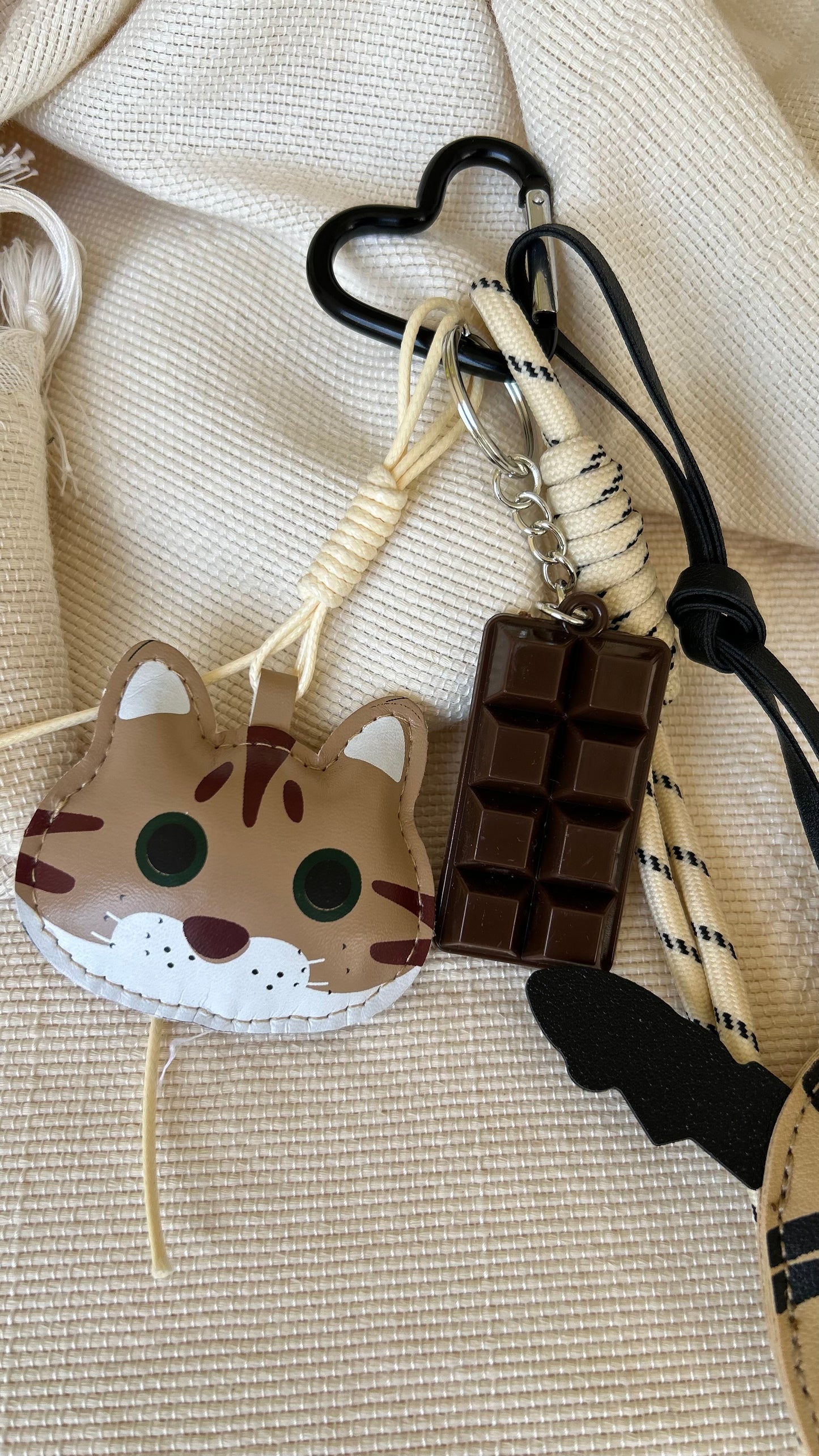 Latte Cat Charm