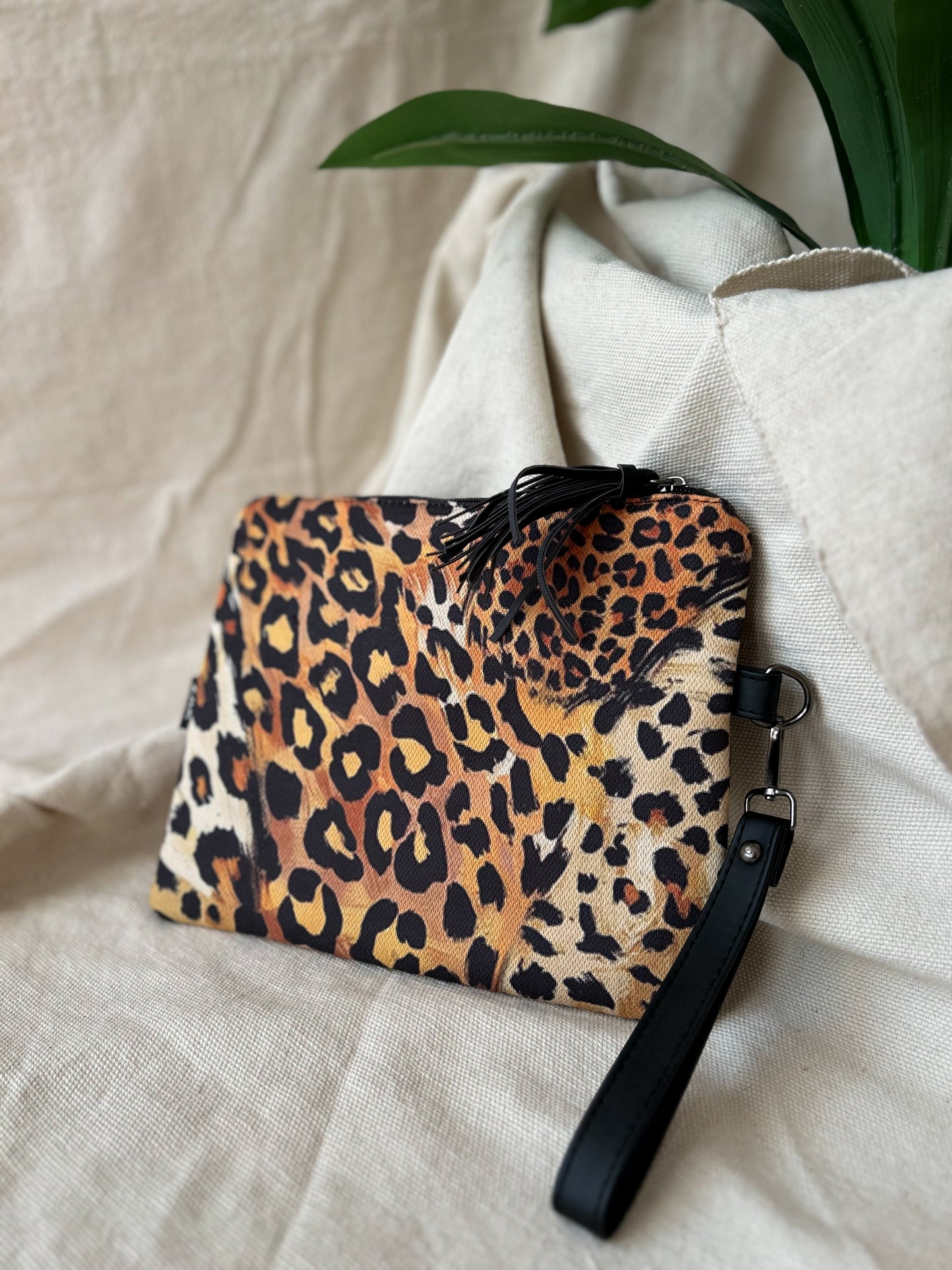 Light Leopard Clutch