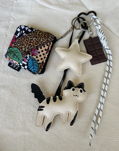 Vanilla Cat Coin Pouch Charm