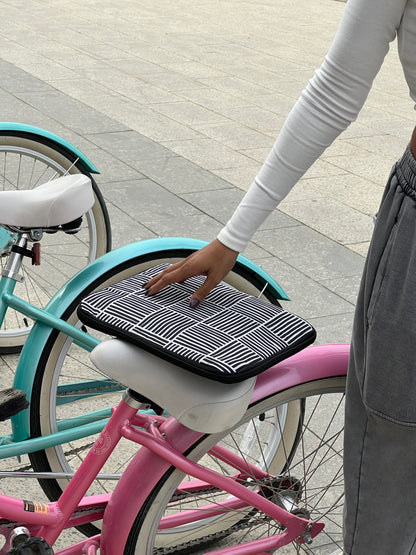 Monochrome Tablet Cover